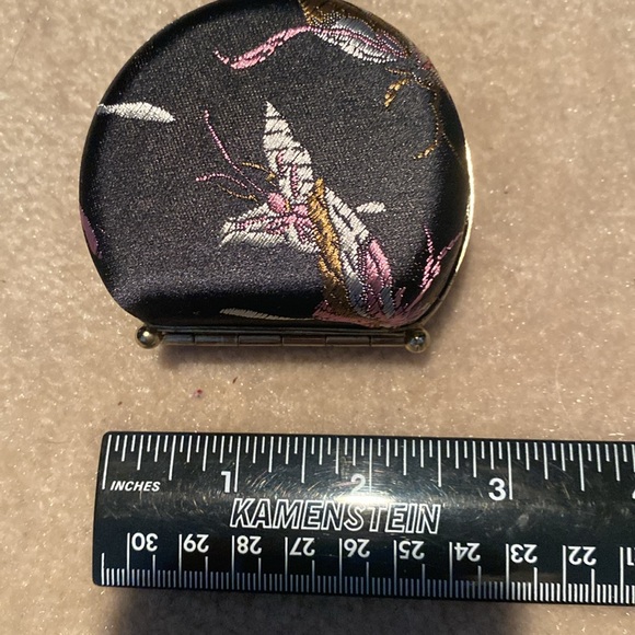 NWT Small Jewelry/Ring Case. - Picture 2 of 5